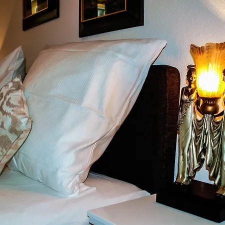 Otel Elba Am Kurfuerstendamm - Design Chambers 3*